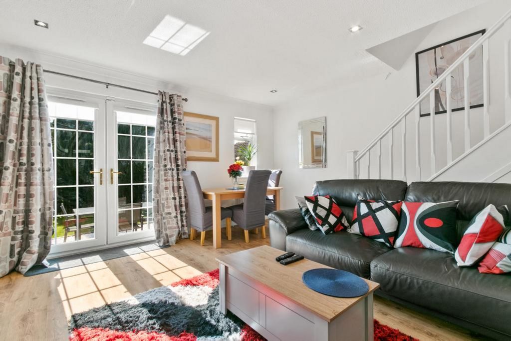 Property photo 3 of 24