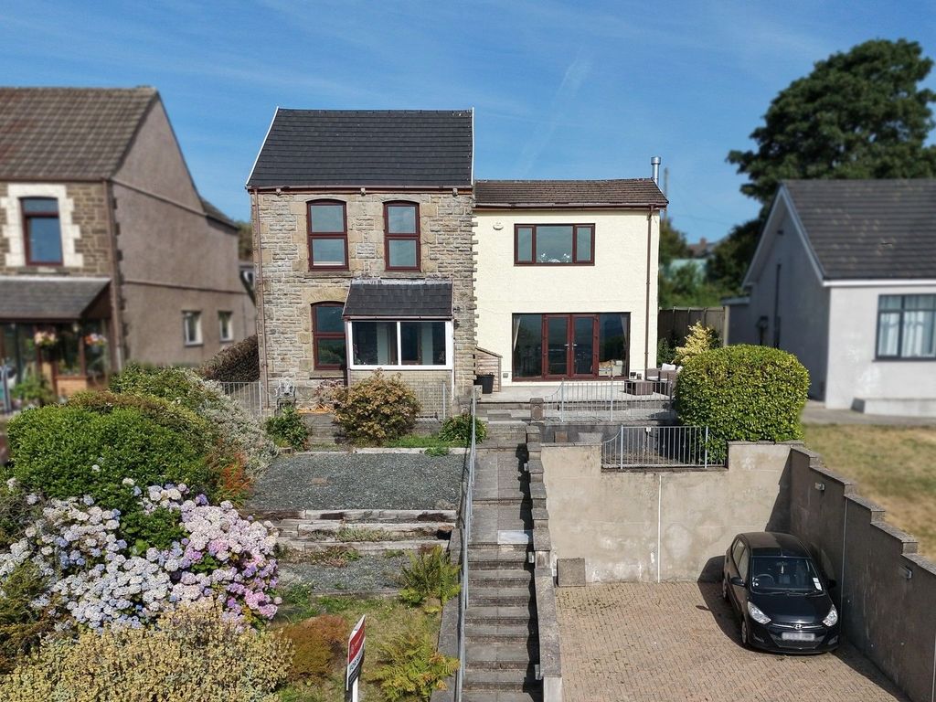 Property photo 1 of 57