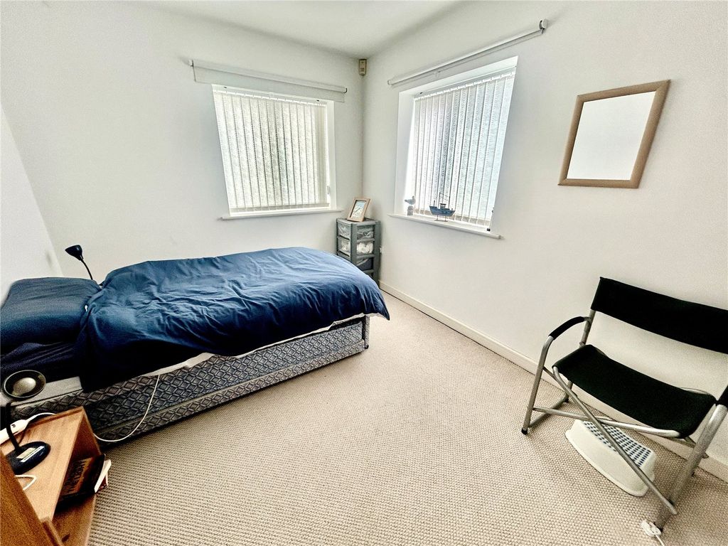 Additional image 10 of 2 bed flat for saleFfordd Cynlas, Benllech, Isle Of Anglesey LL74