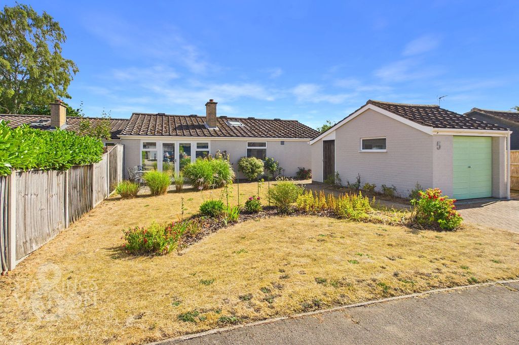 Property photo 1 of 20