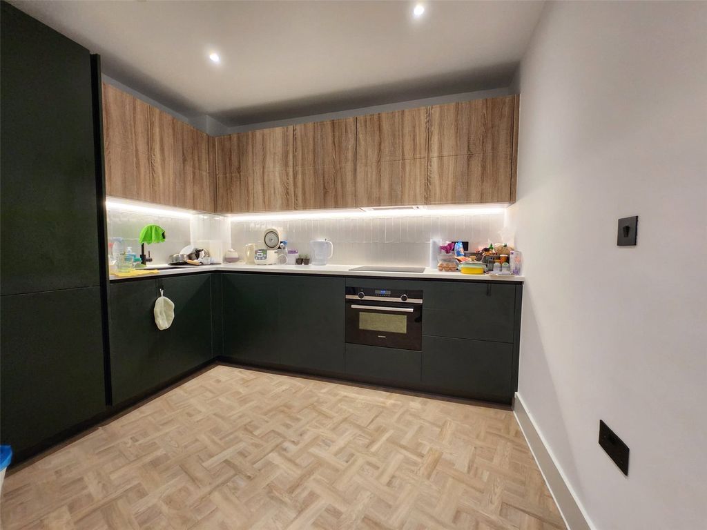 Property photo 2 of 7 Picture No. 04