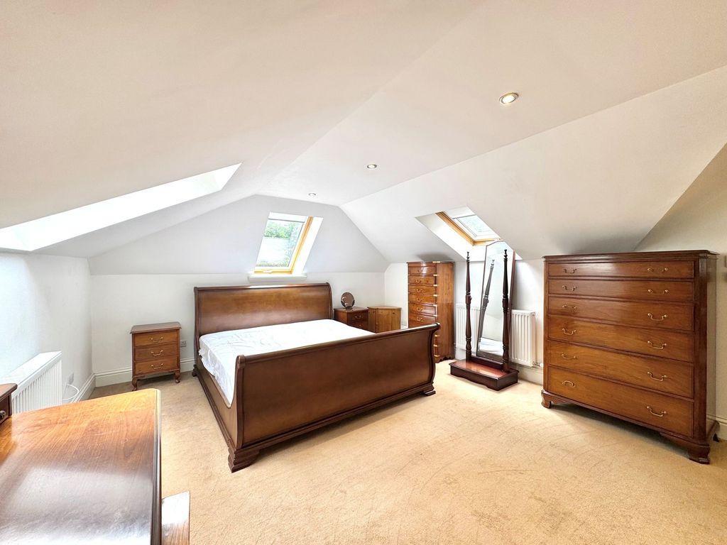 Additional image 40 of 5 bed property for saleSouthwood, Monkton KA9