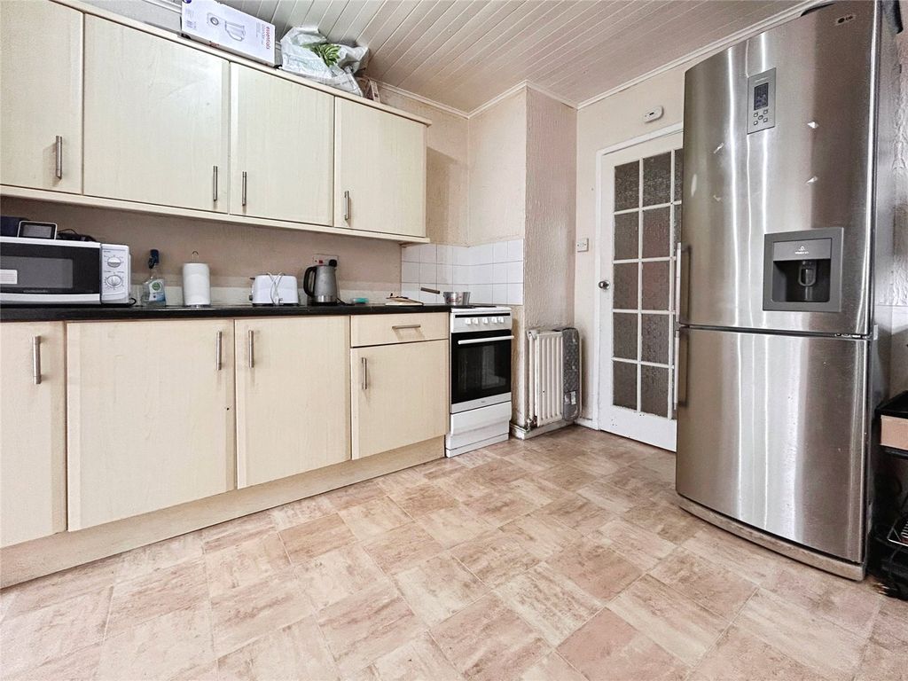 Property photo 3 of 15 Picture No. 03