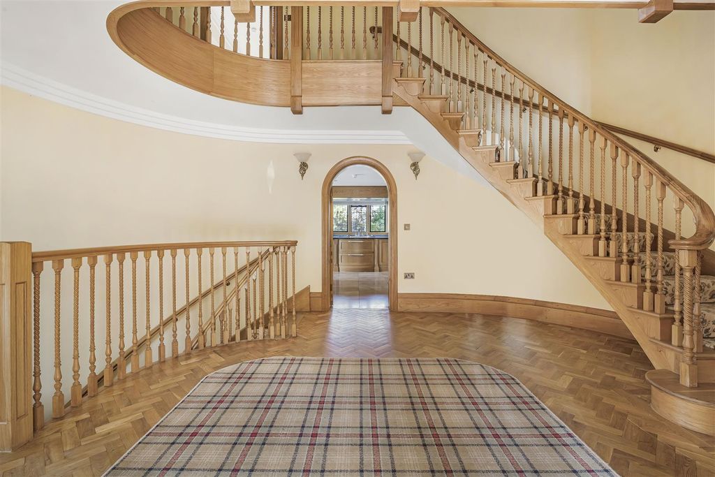 Property photo 2 of 51 66_60823.Jpg