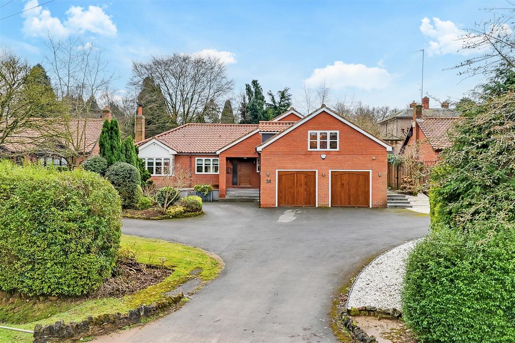 Property photo 1 of 38 2487.Jpg