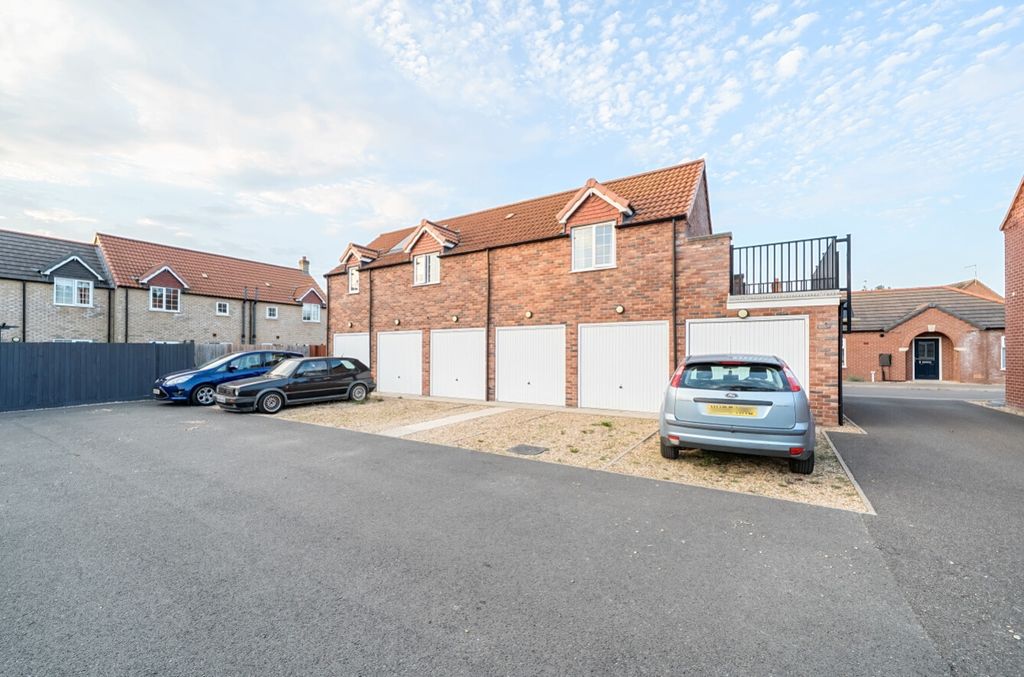 Additional image 18 of 2 bed flat for saleCheviot Crescent, Coningsby, Lincoln, Lincolnshire LN4