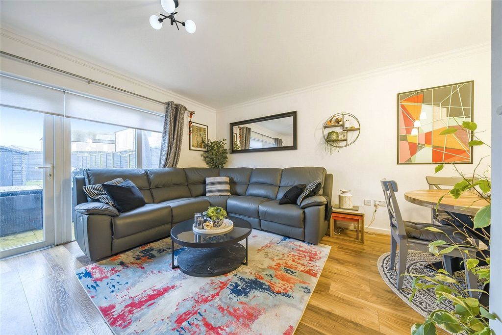 Property photo 2 of 18 Picture No. 03