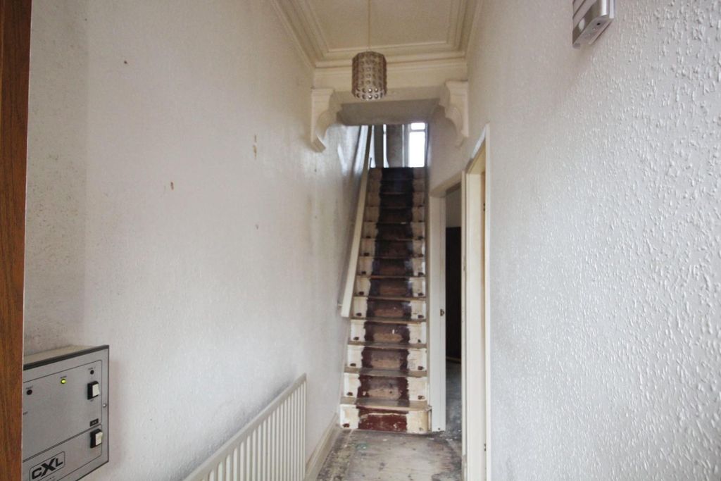 Property photo 2 of 19 38F6A23c-Img_3463.Jpg