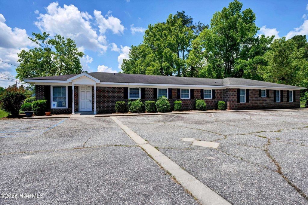 Property photo 3 of 29 <Alttext/>