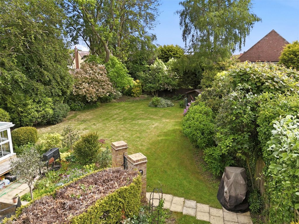 Additional image 10 of 2 bed flat for saleChurchgate Street, Old Harlow, Essex CM17