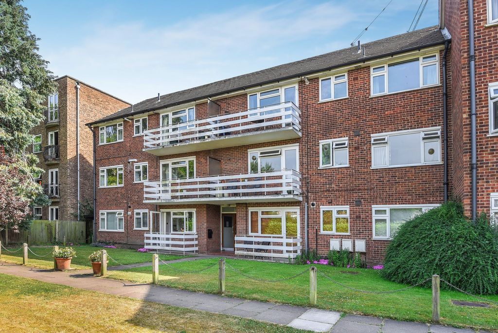 Property photo 1 of 7