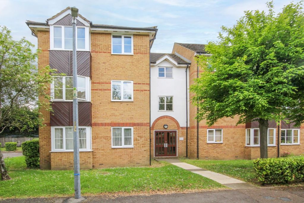 Property photo 1 of 7