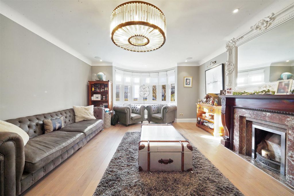 Property photo 1 of 38