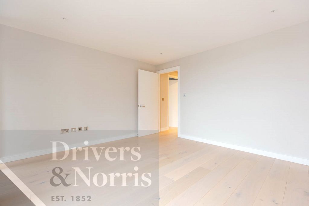 Property photo 2 of 6 Picture No. 06