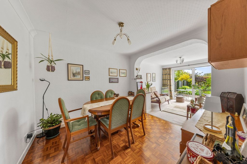 Property photo 2 of 24