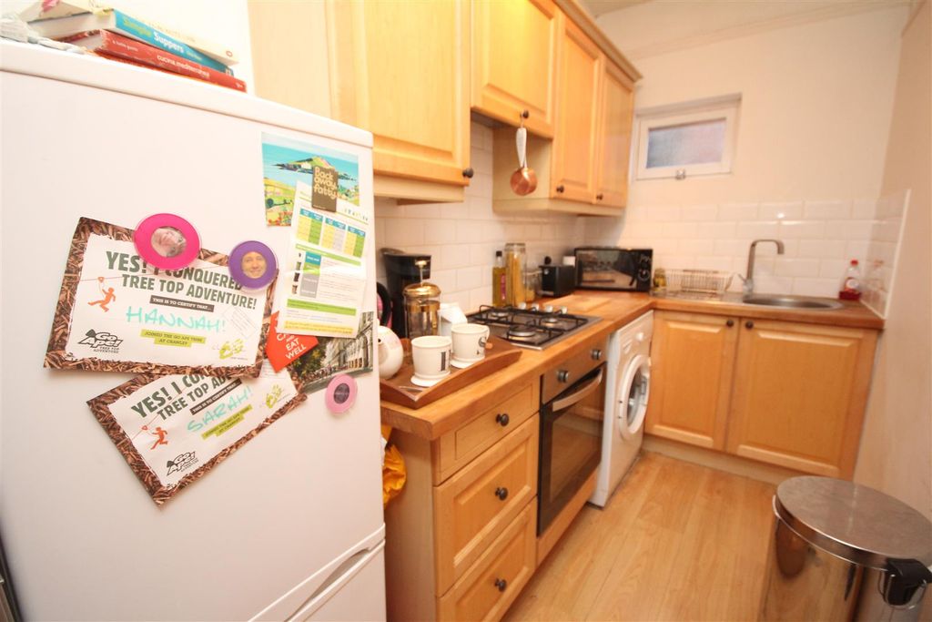 Property photo 3 of 6 Img_0877.Jpg