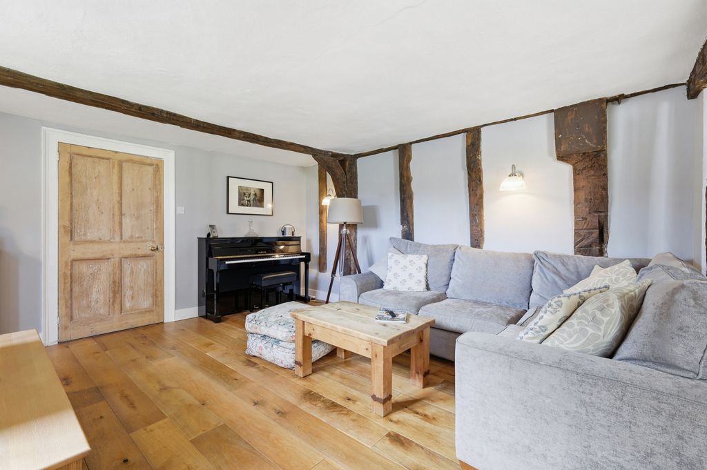 Property photo 3 of 32 Picture No. 34