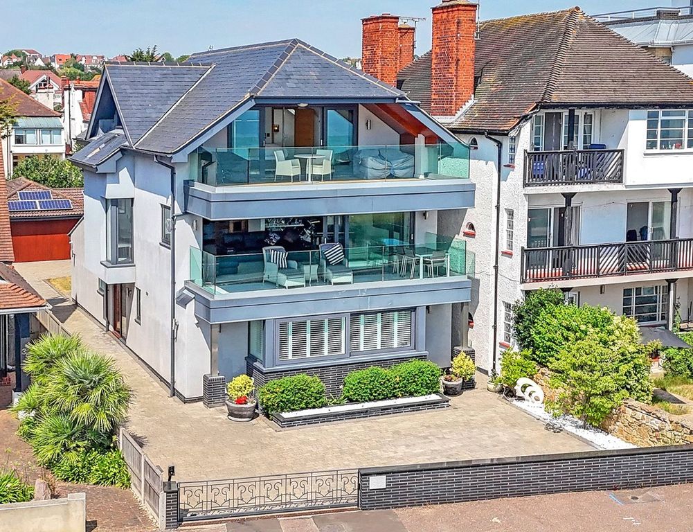 Property photo 1 of 38 Picture No. 59