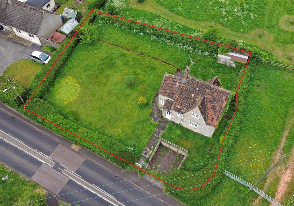Property photo 3 of 16 3 - Detached House For Auction, Tytherington.Jpg