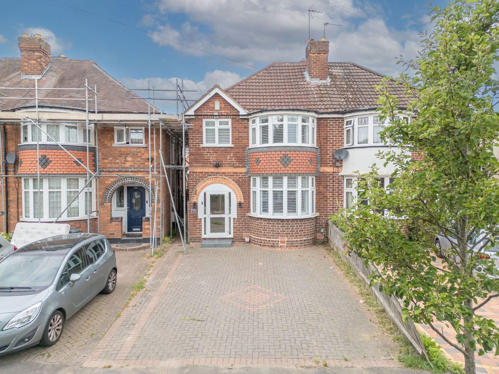 Property photo 1 of 24