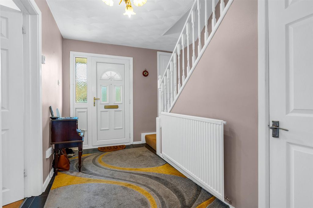 Property photo 3 of 21 Internal-8.Jpg