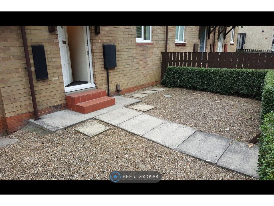 Property photo 2 of 21