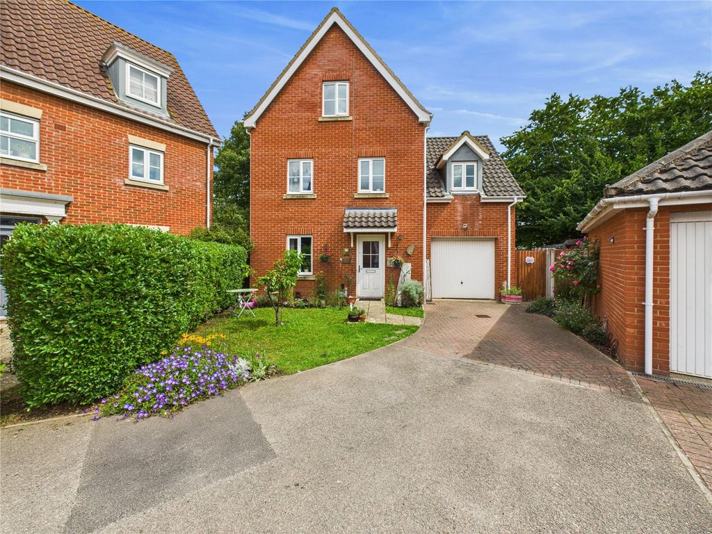 Property photo 1 of 16 1 - Picture No. 23