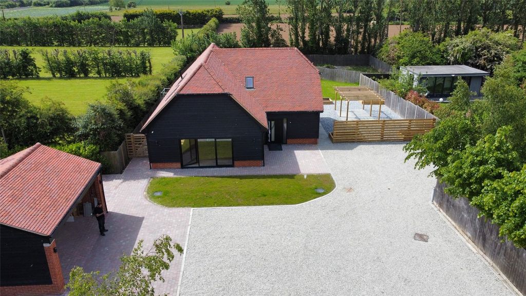Property photo 1 of 13 Picture No. 02