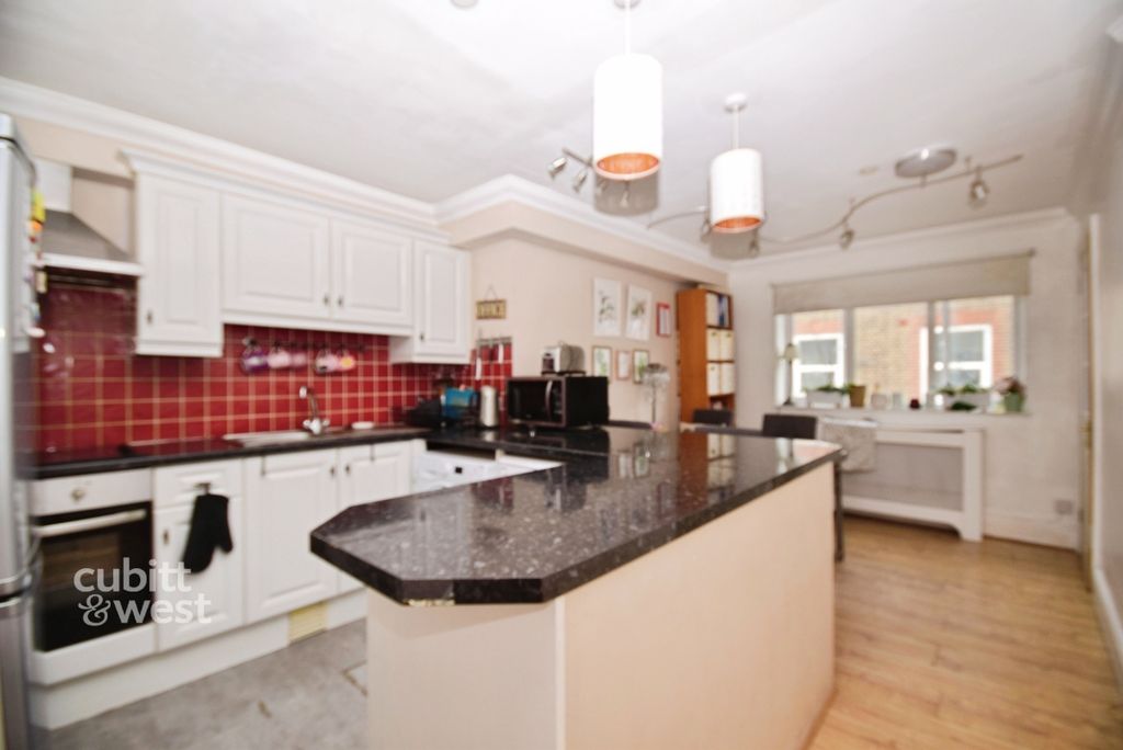 Property photo 1 of 11 d5B99F89-Dsc_0032