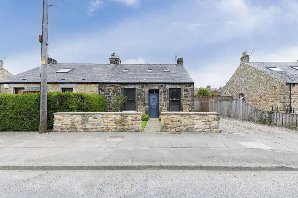 Property photo 1 of 21 External