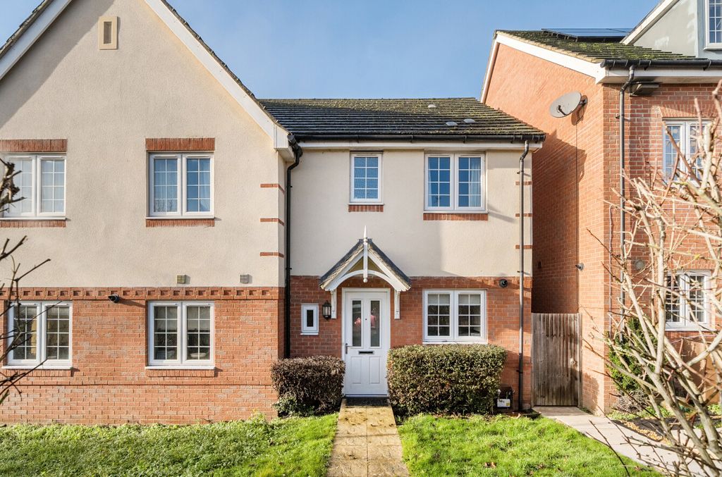 Property photo 1 of 18 1397058-19-696781...