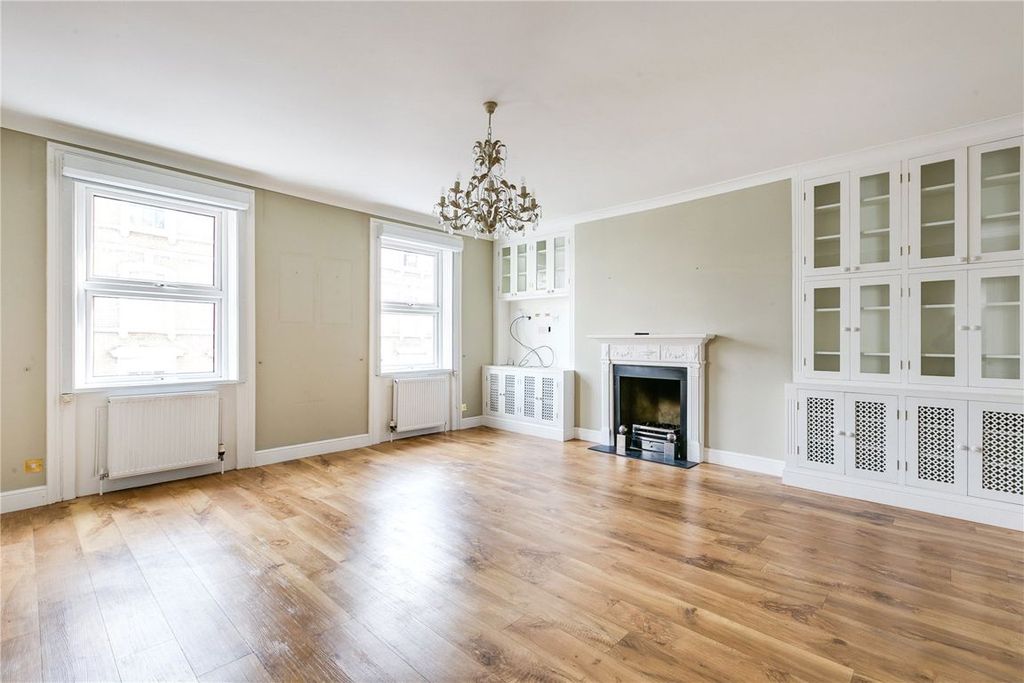 Property photo 1 of 3