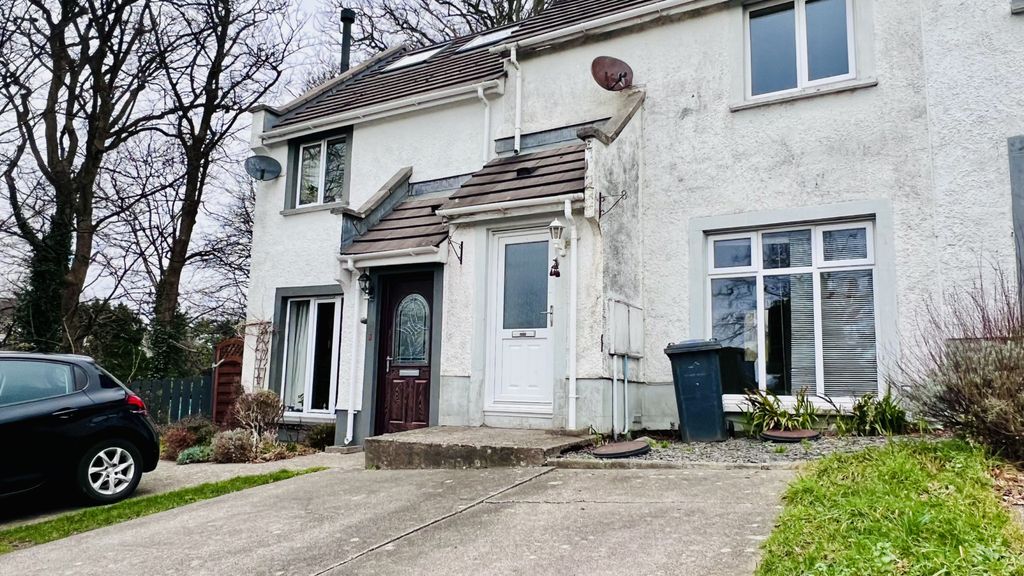 Property photo 1 of 8