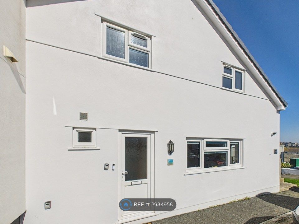 Property photo 1 of 33