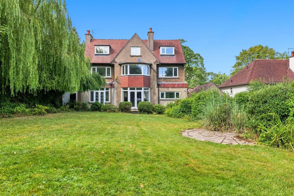 Property photo 1 of 33