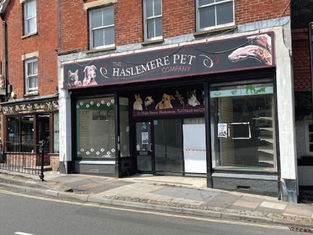 Property photo 1 of 1 Haslemere Shop For Rent