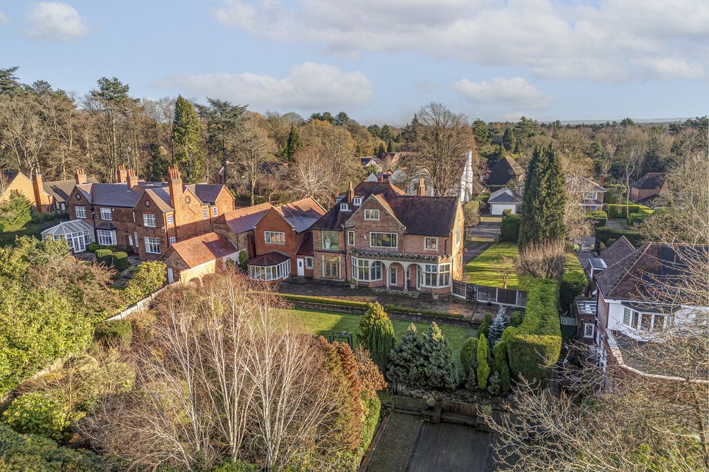 Property photo 1 of 27