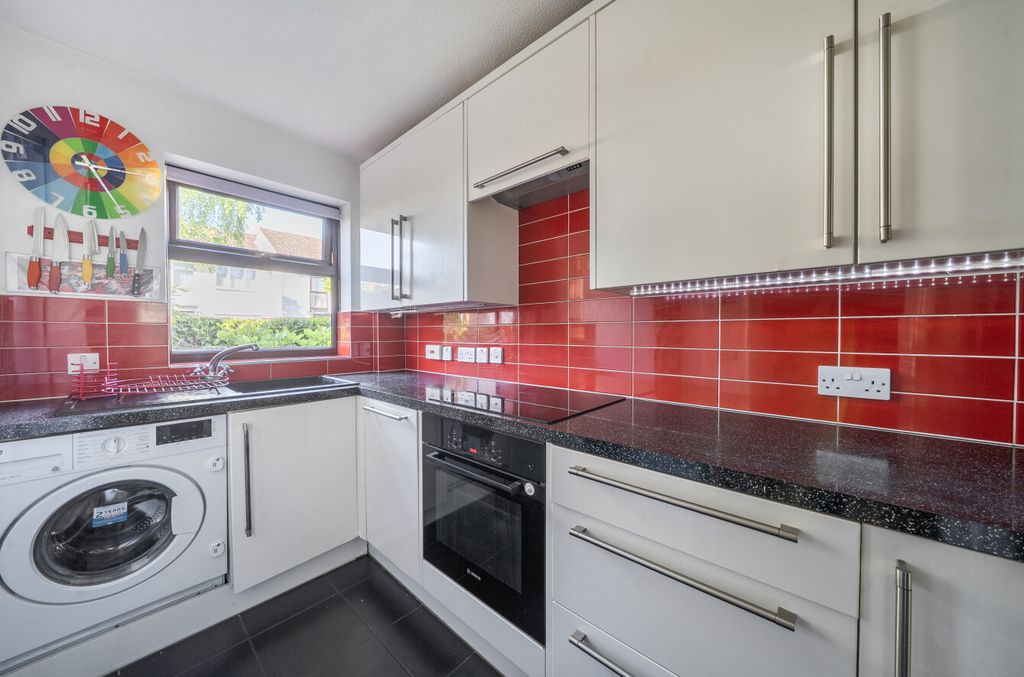 Property photo 3 of 26 1449810-16-69Ea47...