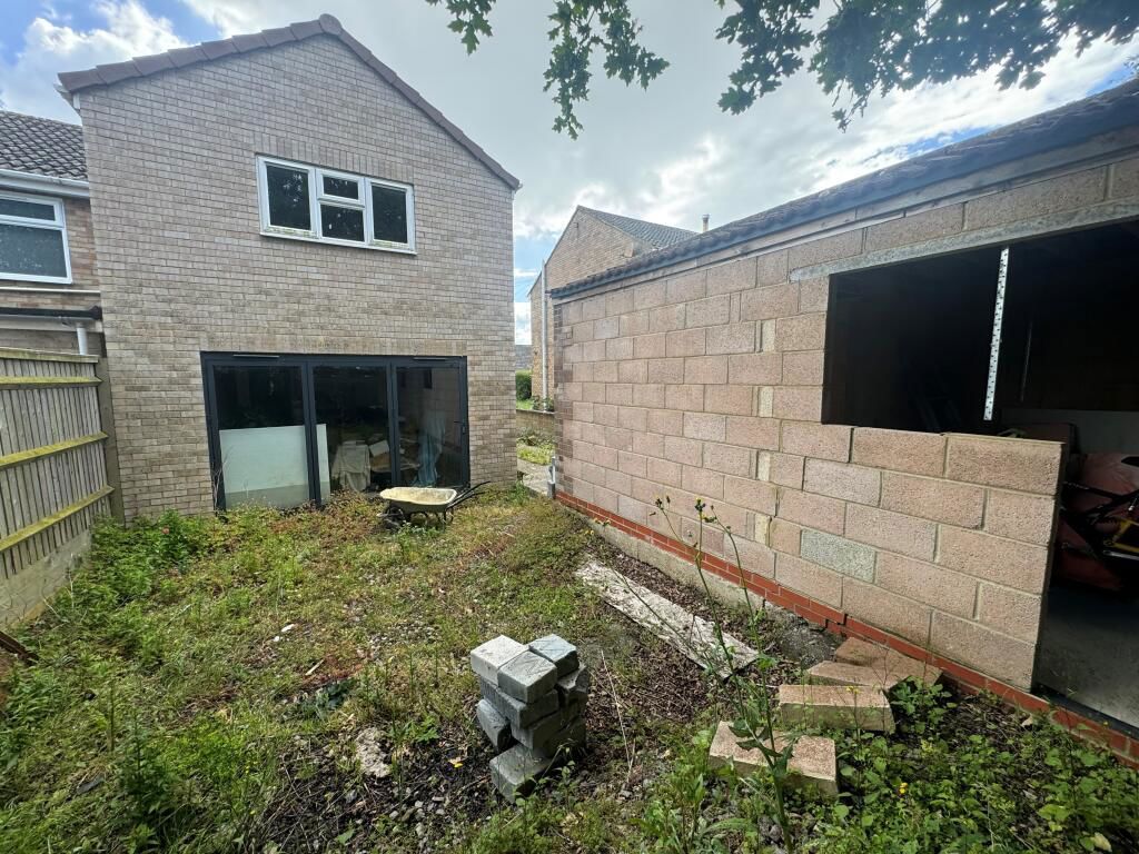 Property photo 2 of 5