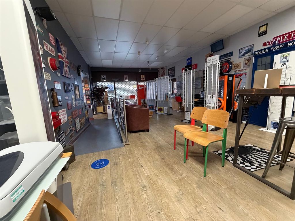 Property photo 3 of 13 7.Jpg