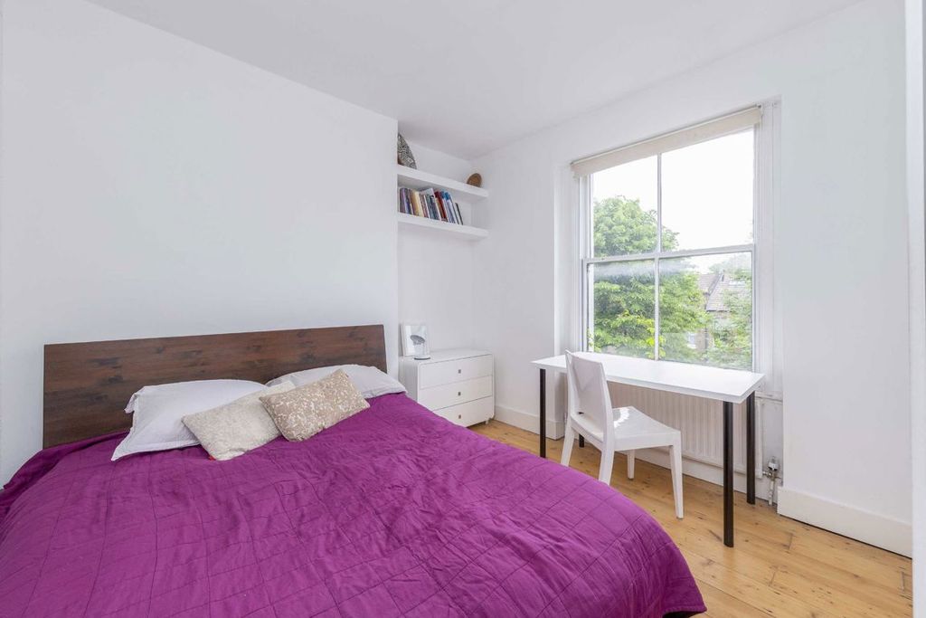 Property photo 2 of 3