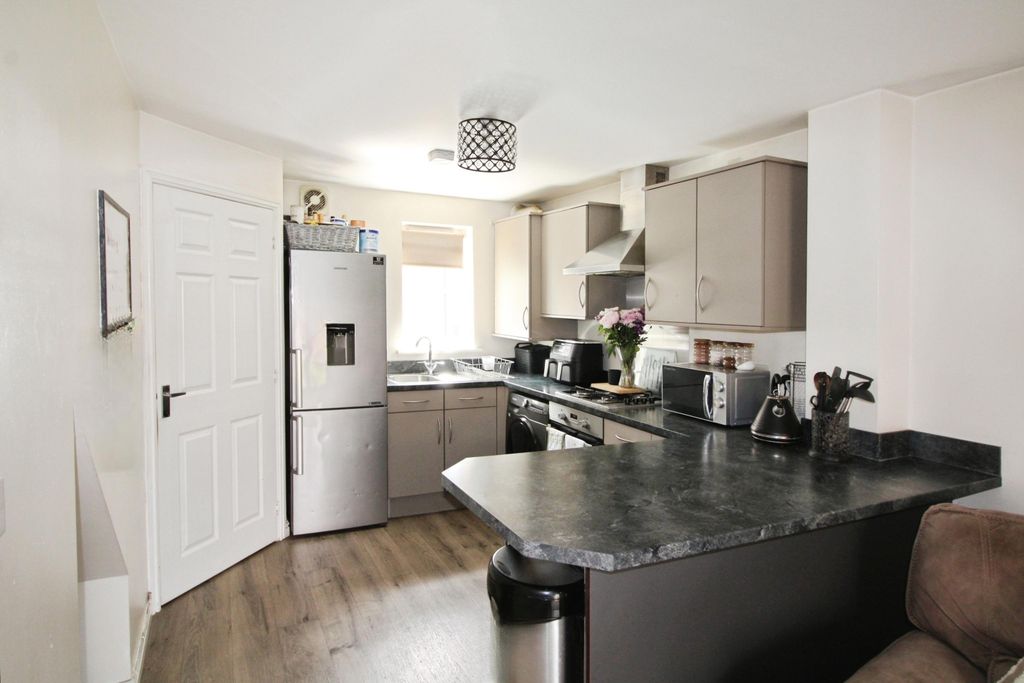 Property photo 2 of 19 Kitchen,.