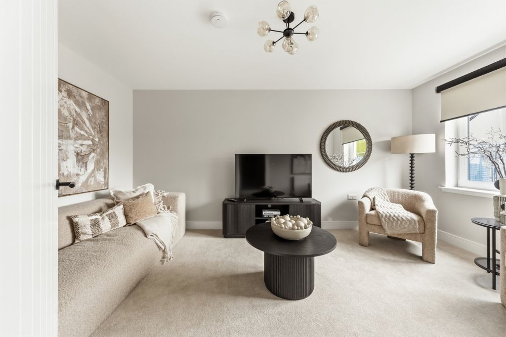 Property photo 1 of 16 Living