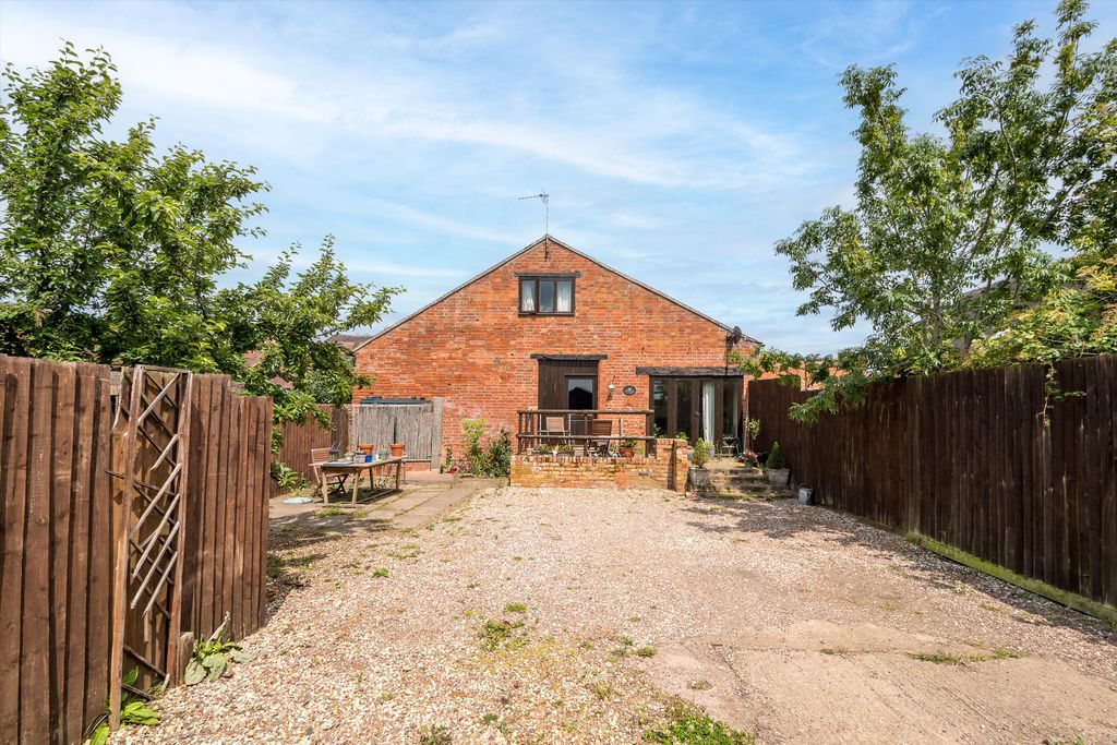 Property photo 1 of 15 Image