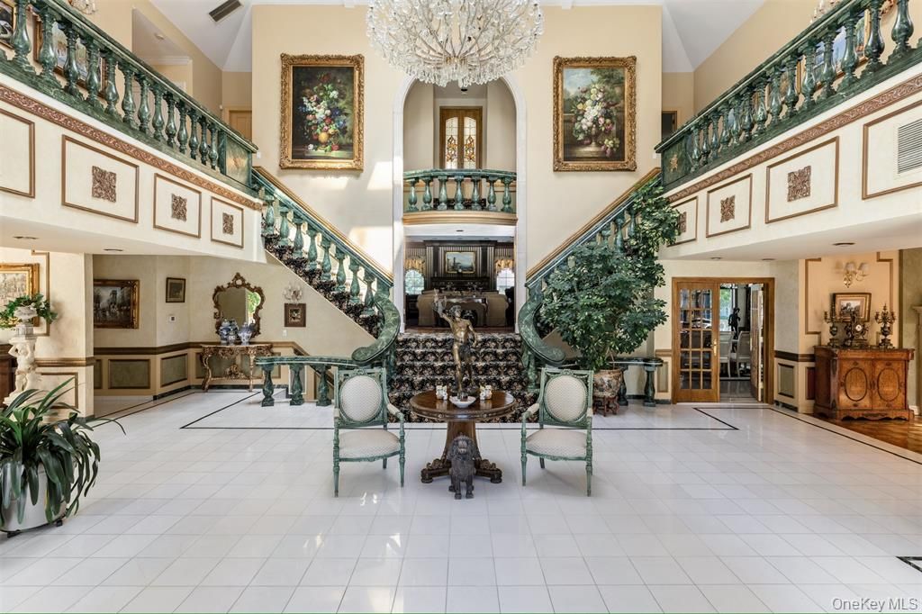 Property photo 3 of 32