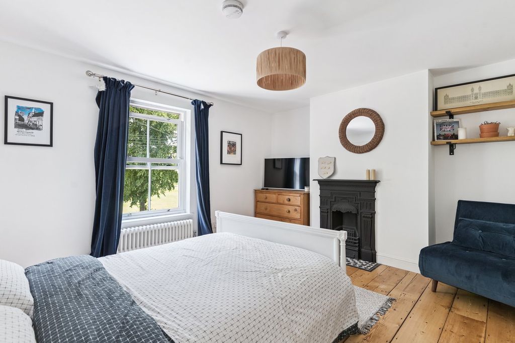 Additional image 18 of 4 bed terraced house for saleBedford Road, Hitchin SG5