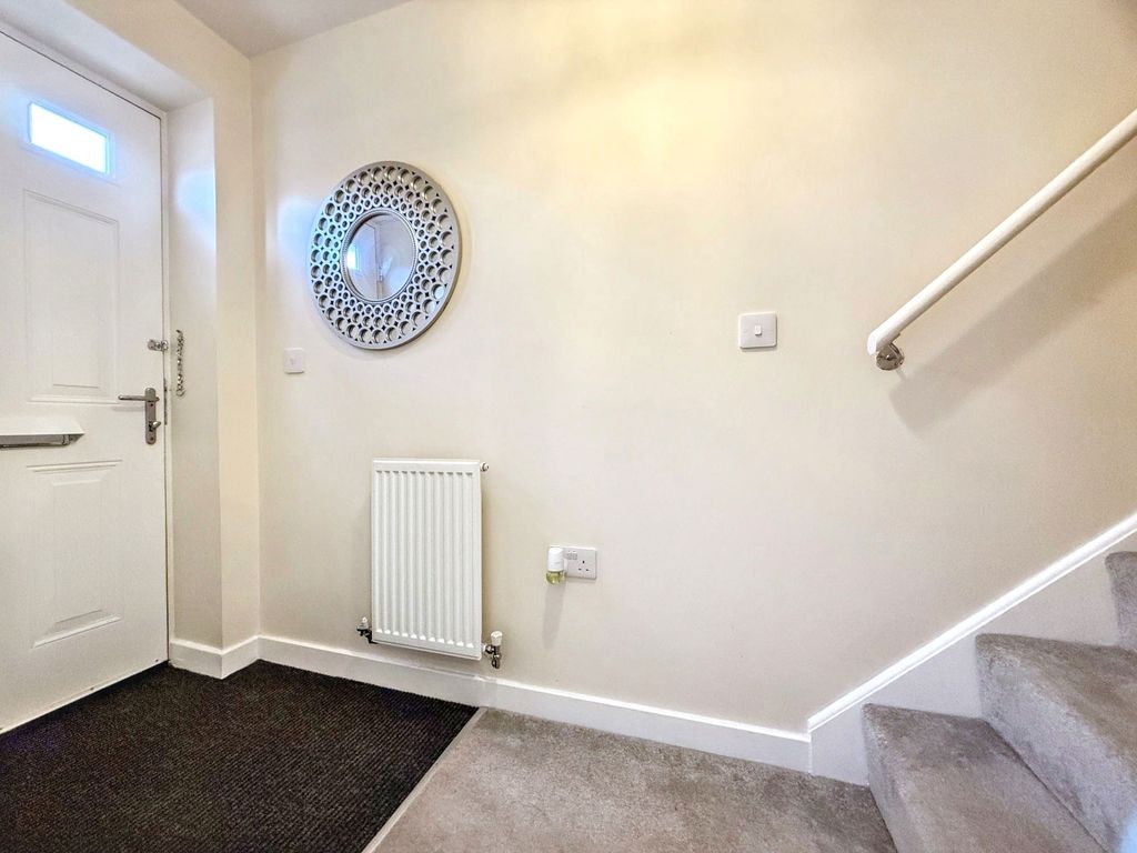 Property photo 3 of 26
