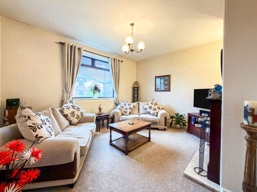 Property photo 3 of 23