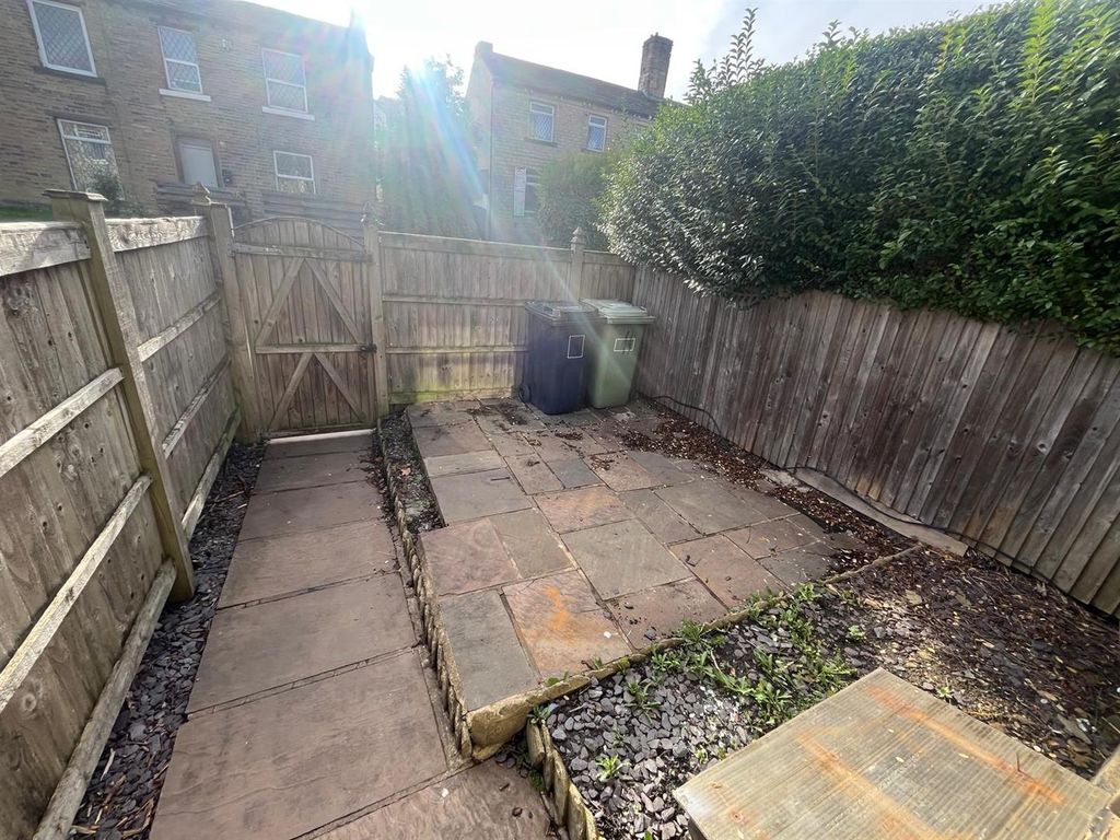 Property photo 3 of 21 Img-20251029-Wa0028.Jpg