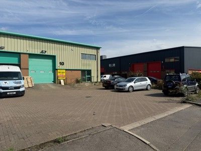 Property photo 1 of 8 Photo 5